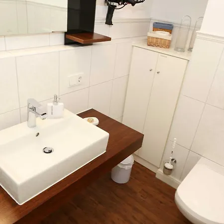 Kurparkresidenz - Whg 14 아파트